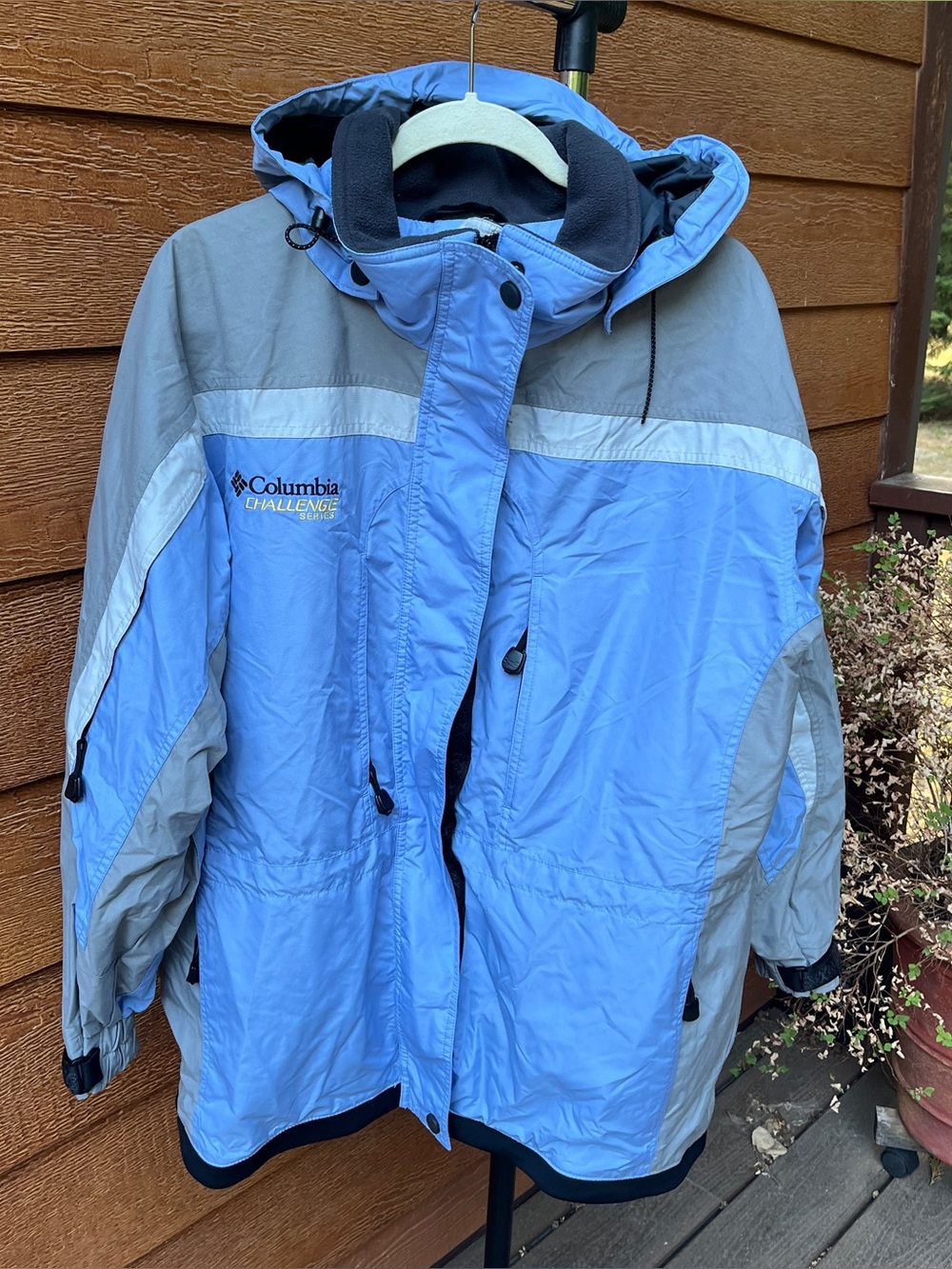 Columbia Challenge Series Blue Gray Ski Snowboard Winter Coat Jacket Women XL
